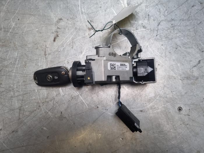 Kontaktslot + Sleutel van een Opel Astra, Gebruikt, -, -, Opel