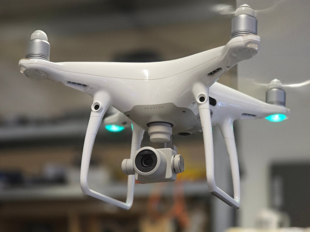 DJI Phantom 4 pro, Ophalen, Gebruikt, Extra accu('s), 15 tot 30 minuten
