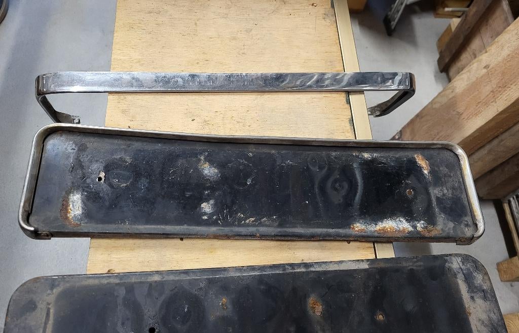Kenteken plaat houders Peugeot 404 sloten Koffer Slotvangers, Ophalen of Verzenden, Gebruikt