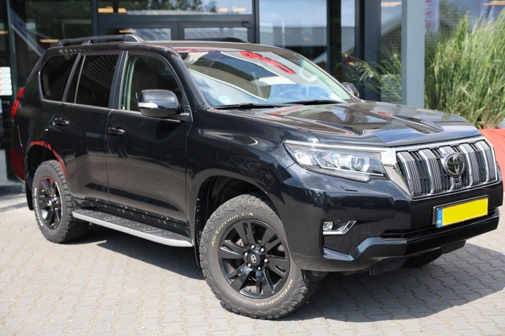 Toyota LANDCRUISER 150 2.8 D-4D 5DRS LOUNGE A/T 5 ZITS, Auto's, Toyota, Automaat, Huisgarantie, Met garantie (alle), Zwart