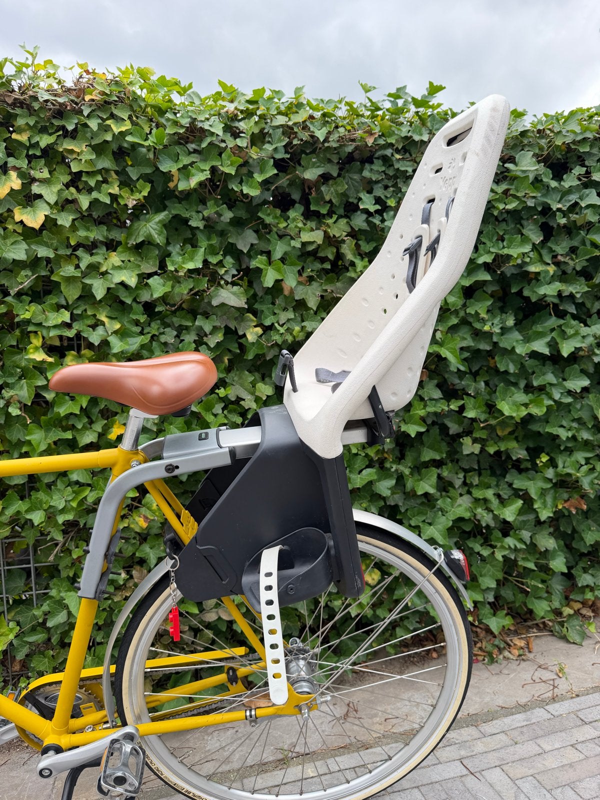 Yepp fietsstoeltje achter / mountainbike, Fietsen en Brommers, Fietsaccessoires | Fietsstoeltjes, Ophalen, Achterzitje, 9 t/m 36 kg