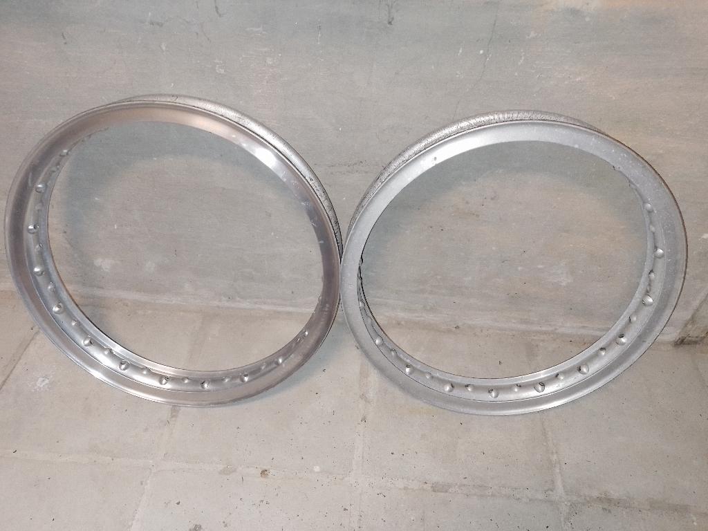 borrani rekord  velgen 18" inch, Motoren, Ophalen of Verzenden, Gebruikt