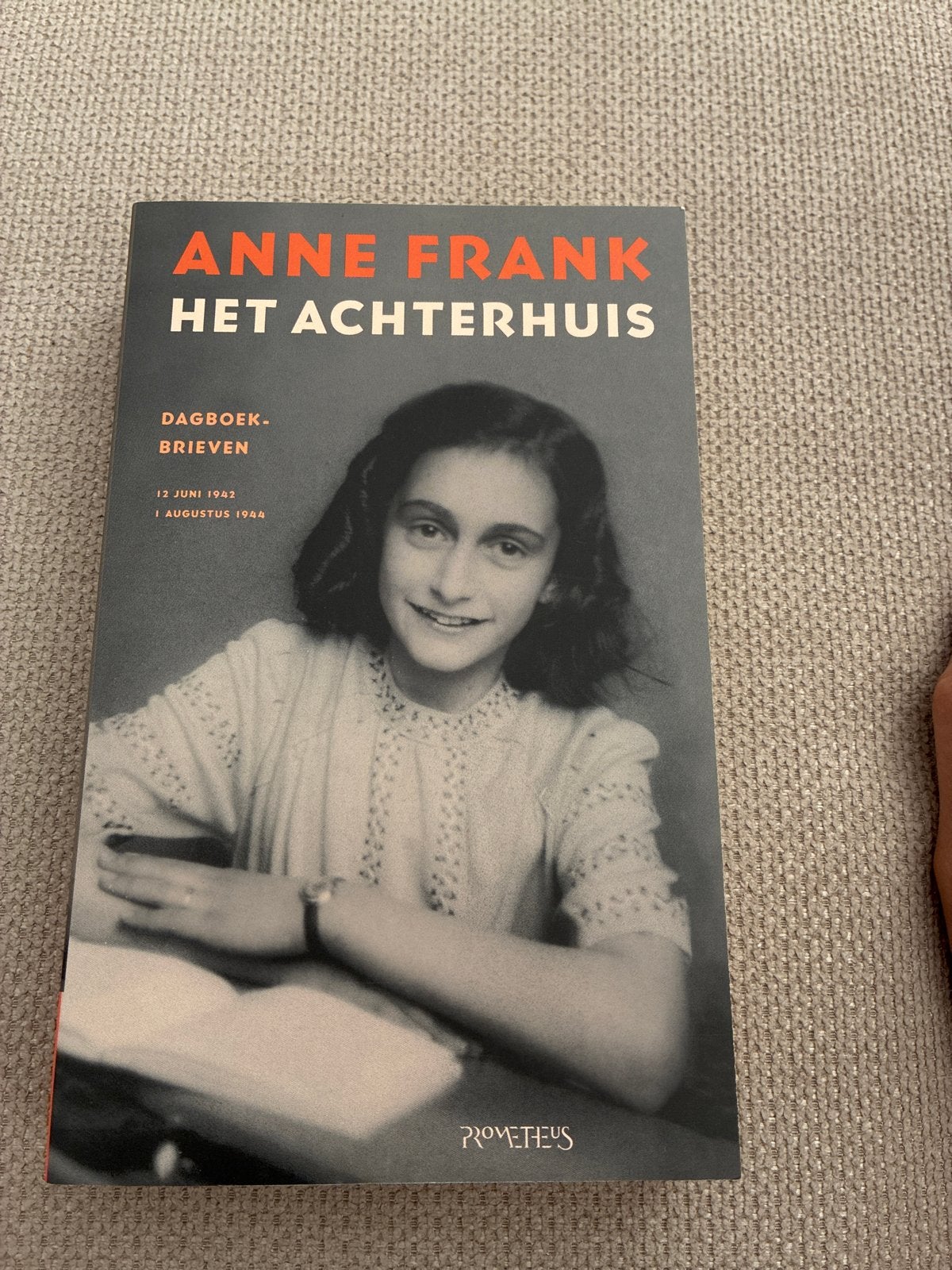 Het Achterhuis - Anne Frank (Dagboek, Brieven), Ophalen of Verzenden, 20e eeuw of later, Zo goed als nieuw