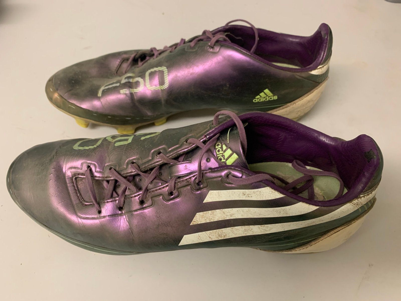 Adidas F50 Voetbalschoenen - Maat 44 2/3, Maat XS of kleiner, Ophalen, Gebruikt, Schoenen