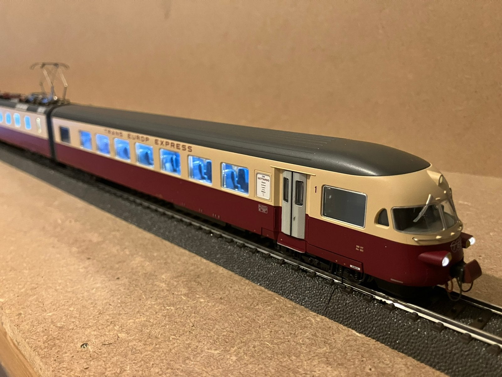 Marklin  HO 39540 TEE Elektro Triebzug Gotthardo, Wisselstroom, Treinset, Ophalen of Verzenden, Zo goed als nieuw