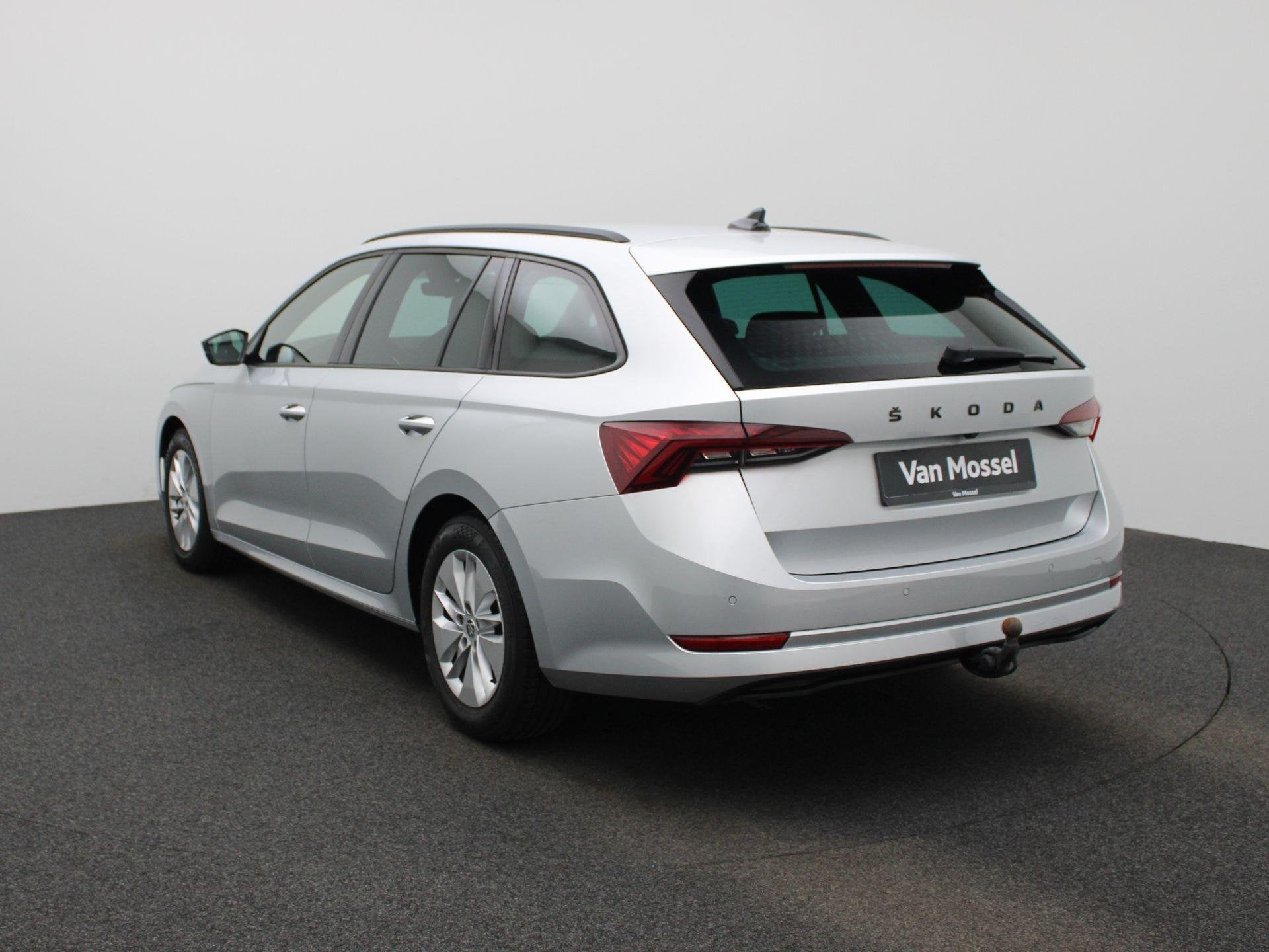 Skoda Octavia Combi 2.0 CRTDI 110kW DSG7 Clever | Automaat |, Auto's, 12 maanden, Gebruikt, 4 cilinders, Automatische klimaatregeling