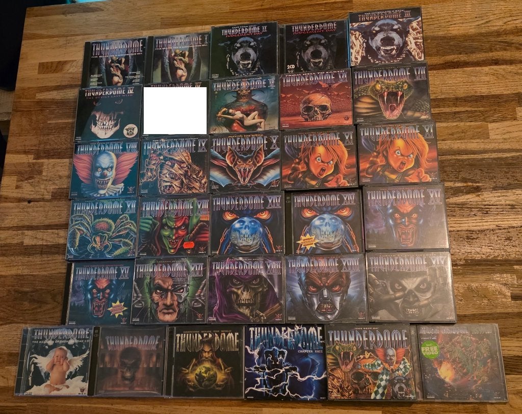 Thunderdome collectie - 31 albums, Hardcore, Verzenden, Zo goed als nieuw, Eerste persing