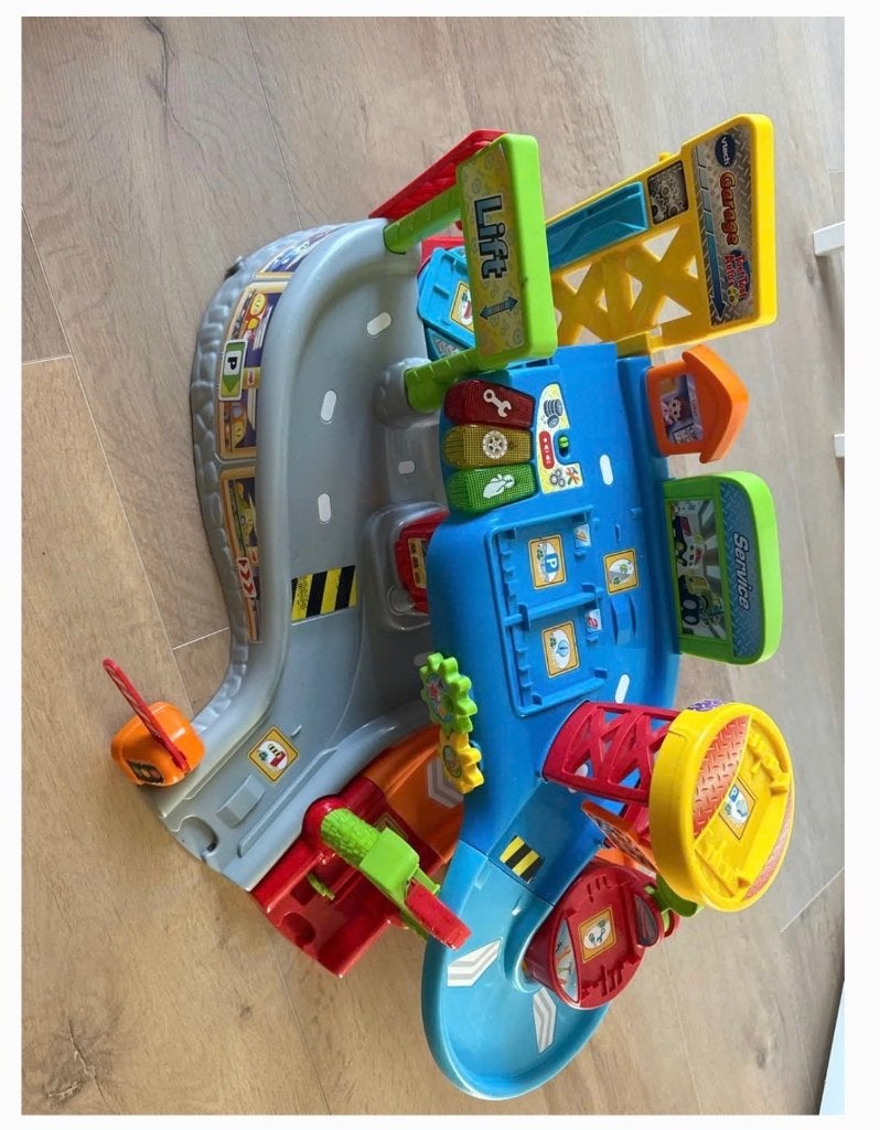 VTech Toet Toet Auto's Garage, Ophalen, Zo goed als nieuw, 2 tot 4 jaar