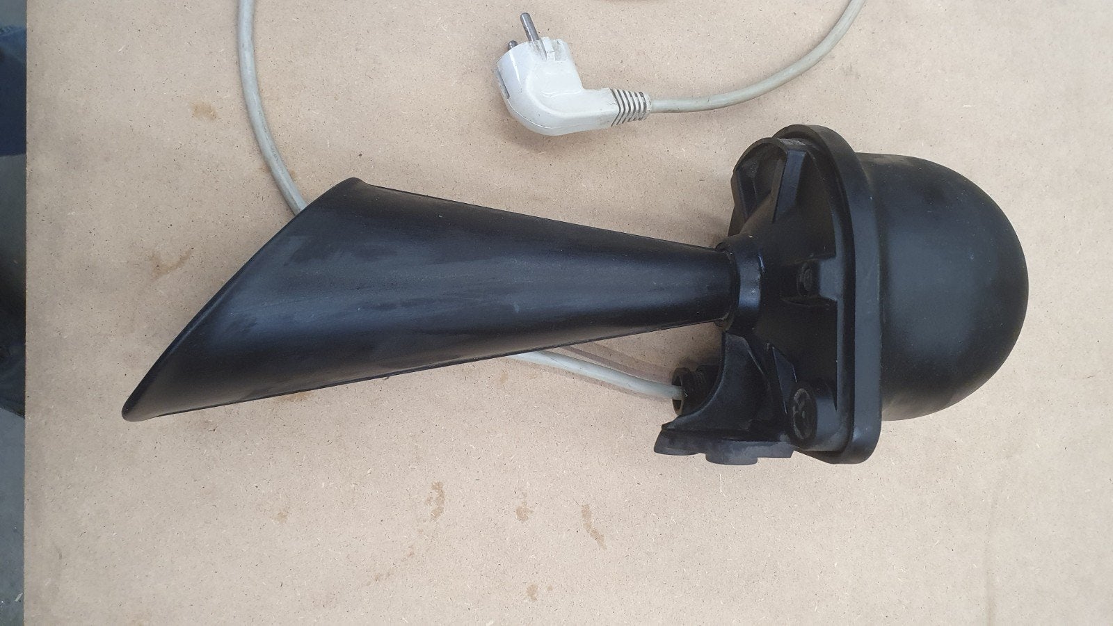 Elektrische claxon op 220 V., Ophalen of Verzenden, Zo goed als nieuw, X, Bedraad