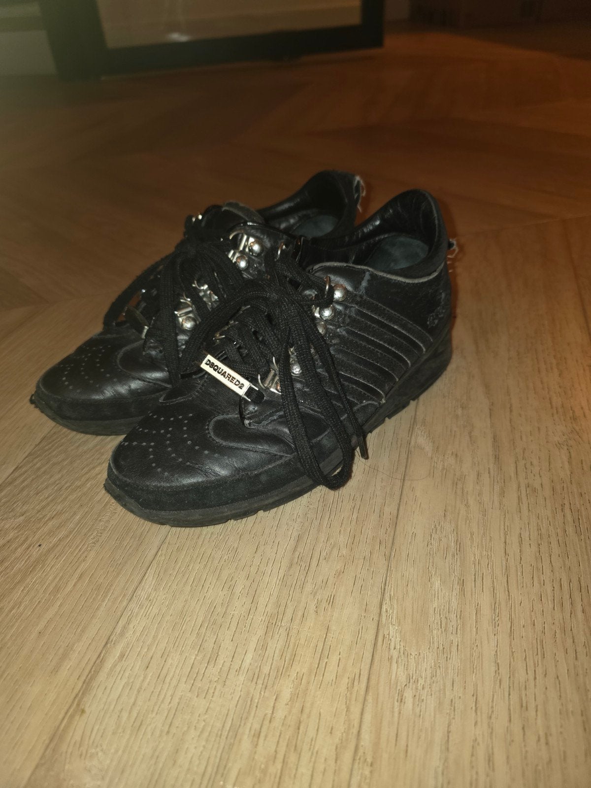 Dsquared2 sneakers - Zwart maat 37, Kleding | Heren, Ophalen, Dsquared2, Zwart, Sneakers of Gympen