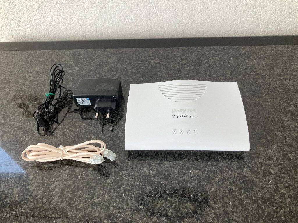 DrayTek Vigor 165 (bridge/router), Ophalen of Verzenden, Gebruikt, Router met modem, DrayTek Vigor
