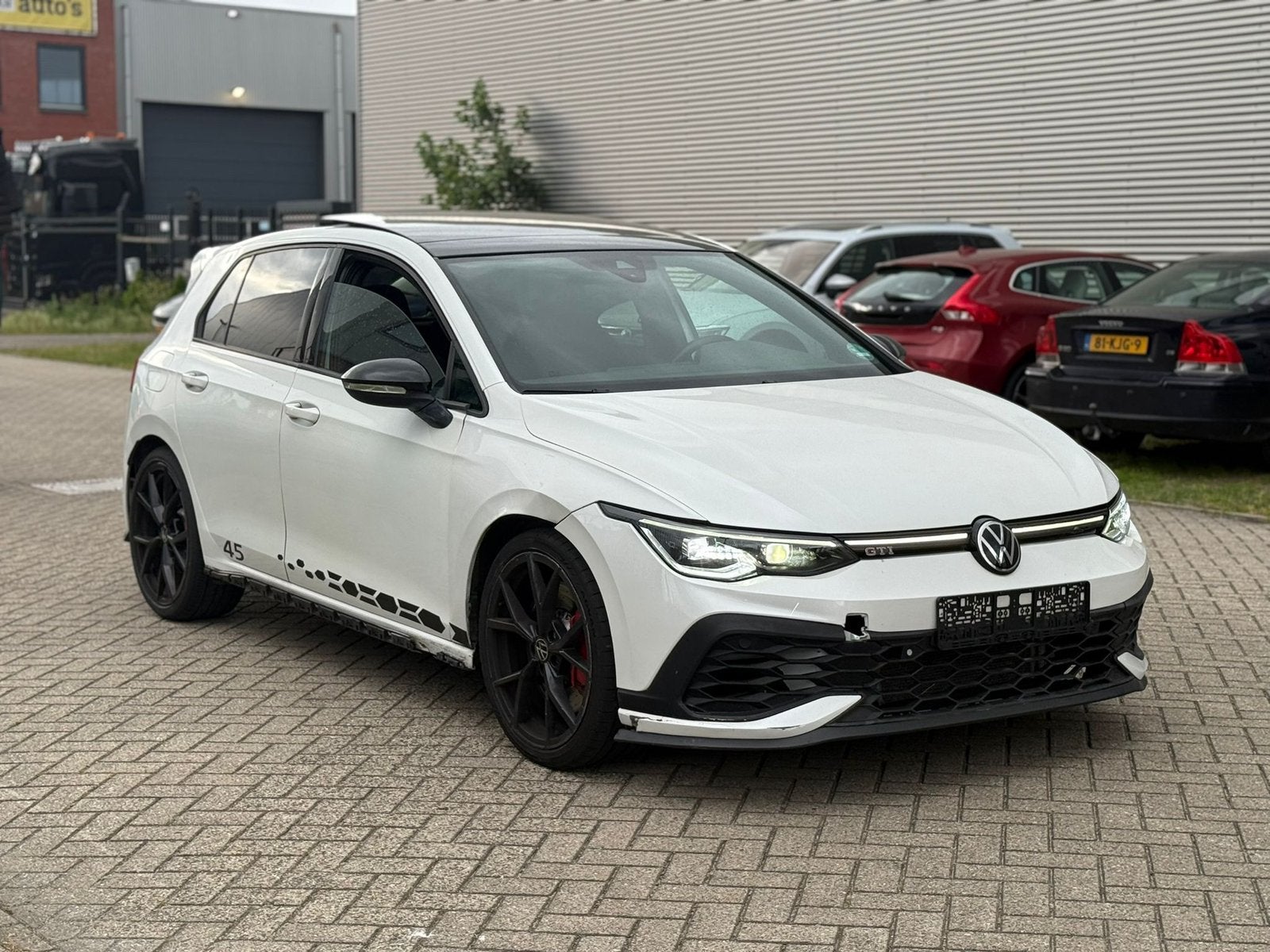 Volkswagen golf 8 gti clubsport 300pk, Zwart, Bluetooth, Alcantara, Wit