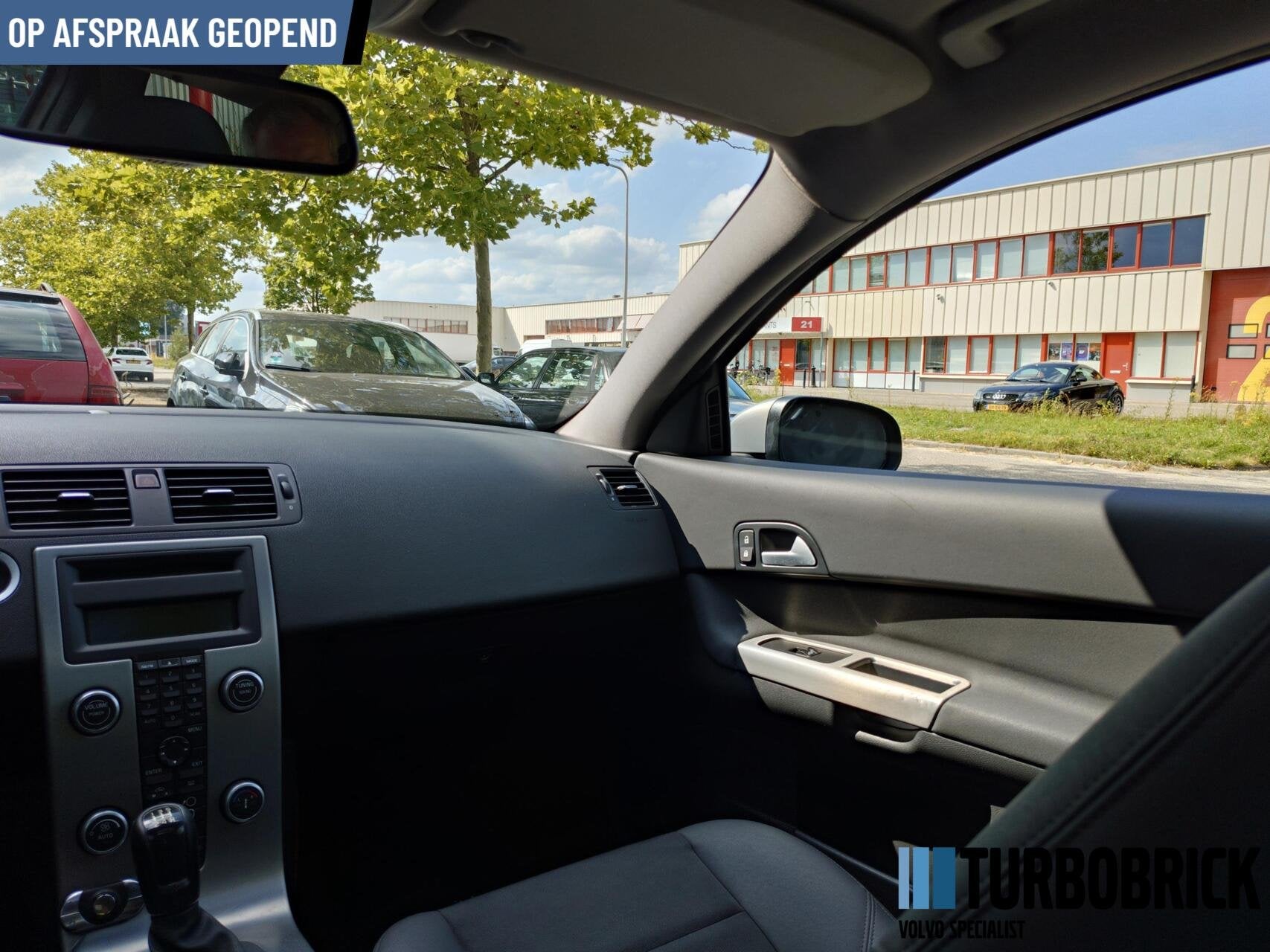 Volvo C30 1.6 Momentum |Clima|Cruise|el. Schuif/kantel|Young, Auto's, Voorwielaandrijving, 1596 cc, Gebruikt, 4 cilinders