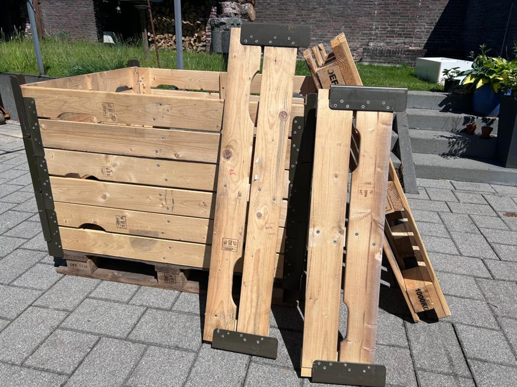 2 mooie, grote palletboxen, Ophalen, Minder dan 25 mm, Zo goed als nieuw, Pallet