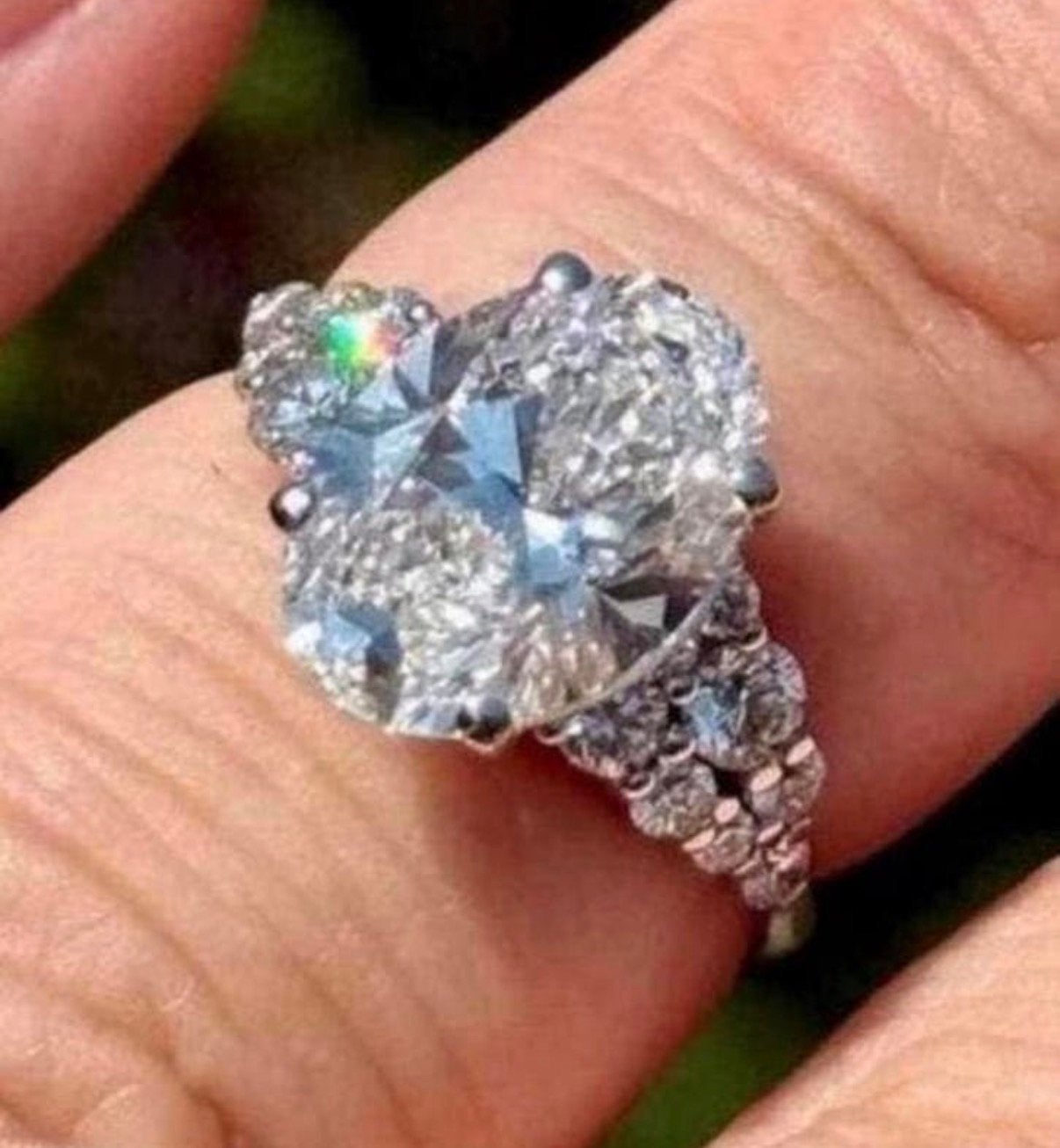 18k gouden trouwring VS1 diamant 4.72ct! retailwaarde €8000!, Nieuw, Ophalen of Verzenden, 17 tot 18, Met edelsteen
