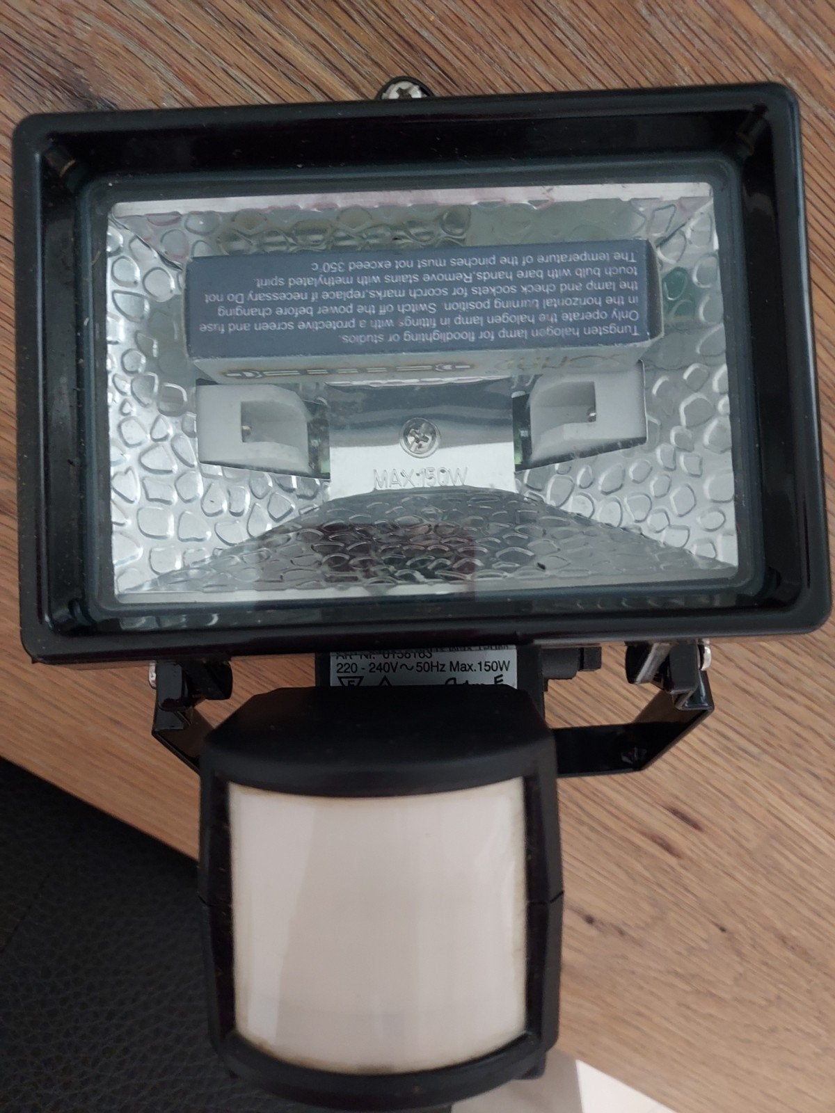 Meteor Halogeen Buitenlamp met Bewegingsmelder 150W, Zwart, Nieuw, Overige fittingen, Waterbestendig