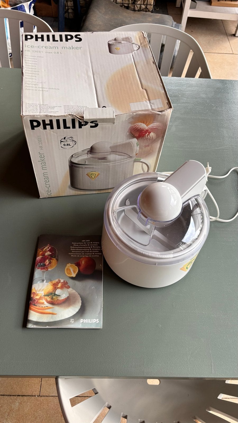 Philips HR2303/1 IJsmachine - 0.8L, Ophalen, Zo goed als nieuw