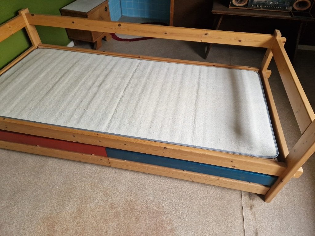 Eenpersoonsbed 200x90 met lades, Ophalen, Gebruikt, 90 cm, Grenen