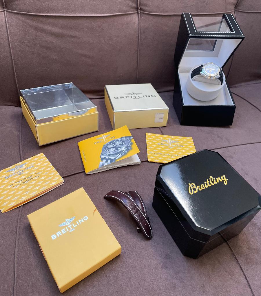 Breitling Chronomat B13352, Overige materialen, Leer, Breitling, Polshorloge