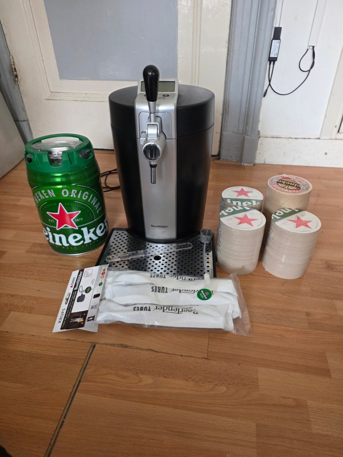 Krups BeerTender biertap met accessoires met 5 liter bier, Ophalen, Zo goed als nieuw