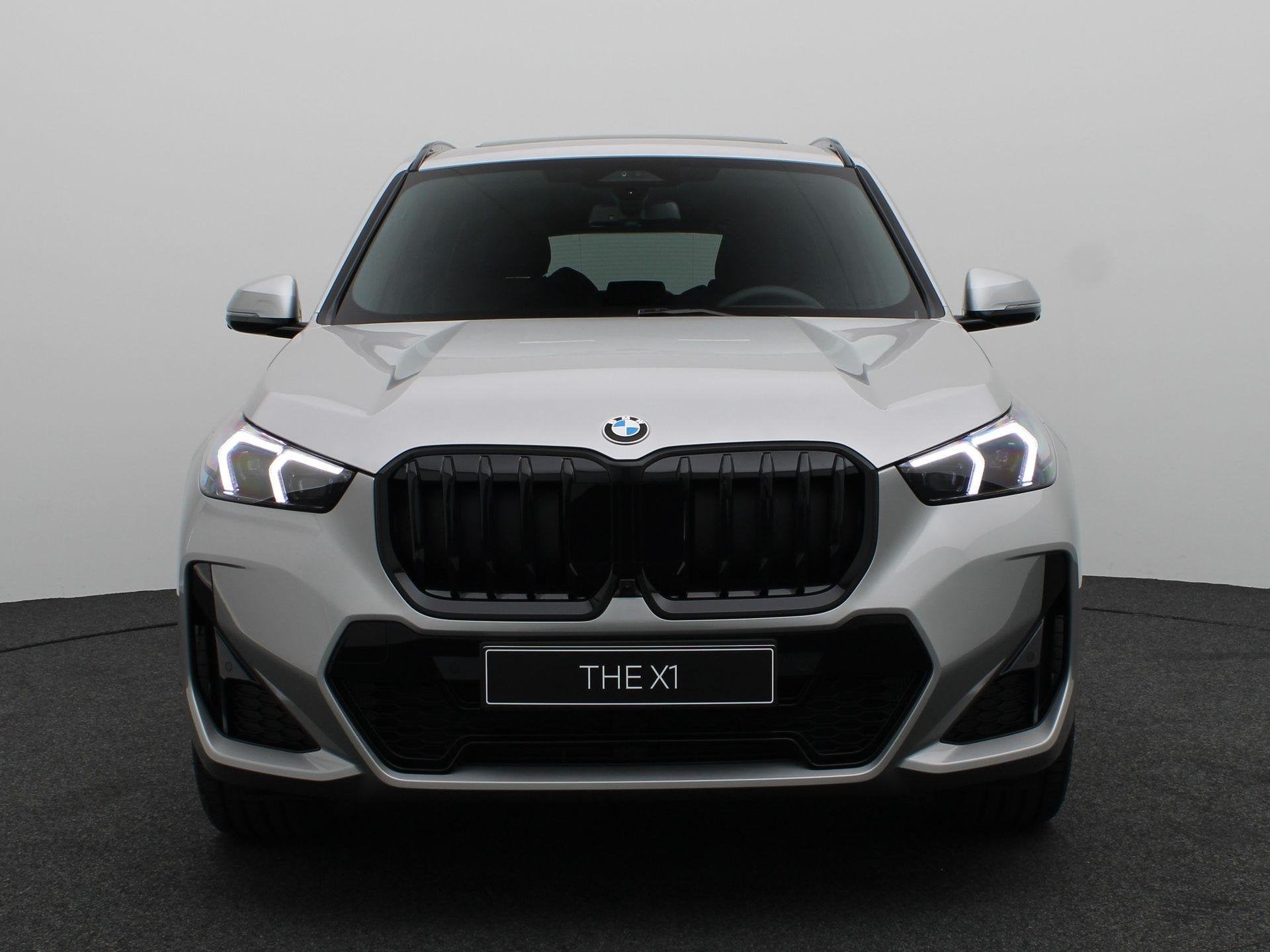 BMW X1 sDrive20i M Sportpakket | M Sportpakket Pro | Comfort, Auto's, 1525 kg, 156 pk, Bedrijf, Nieuw