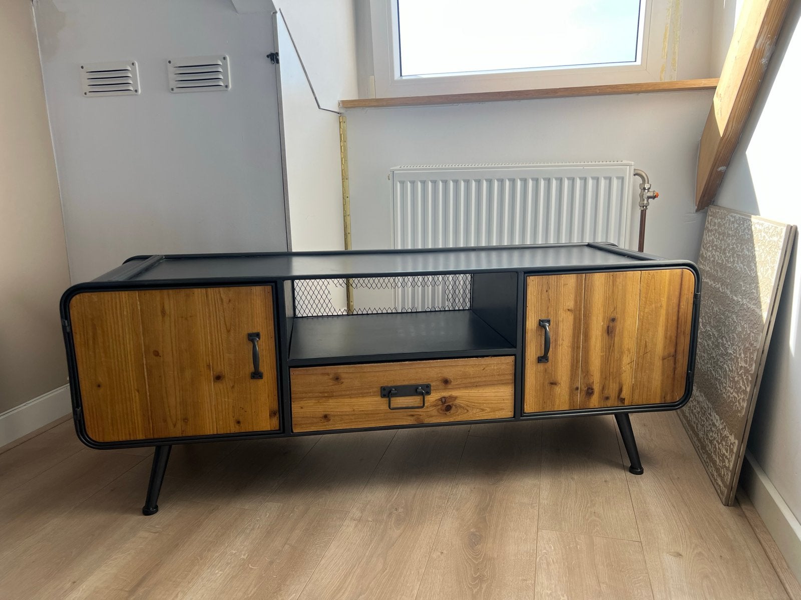 Dutchbone Gin Dressoir TV meubel, Huis en Inrichting, Kasten | Televisiemeubels, Ophalen, Gebruikt, 100 tot 150 cm, Minder dan 100 cm
