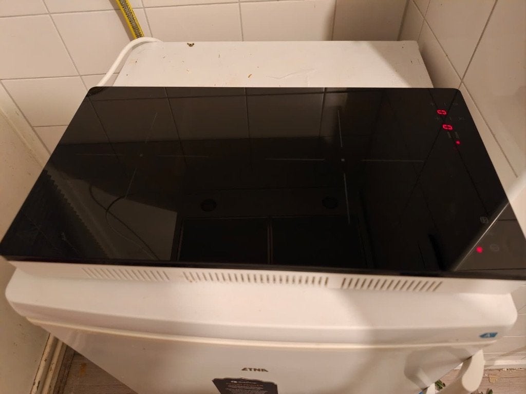 IKEA TILLREDA 2 -pits inductiekookplaat, Ophalen, 3 kookzones of minder, Zo goed als nieuw, Inbouw