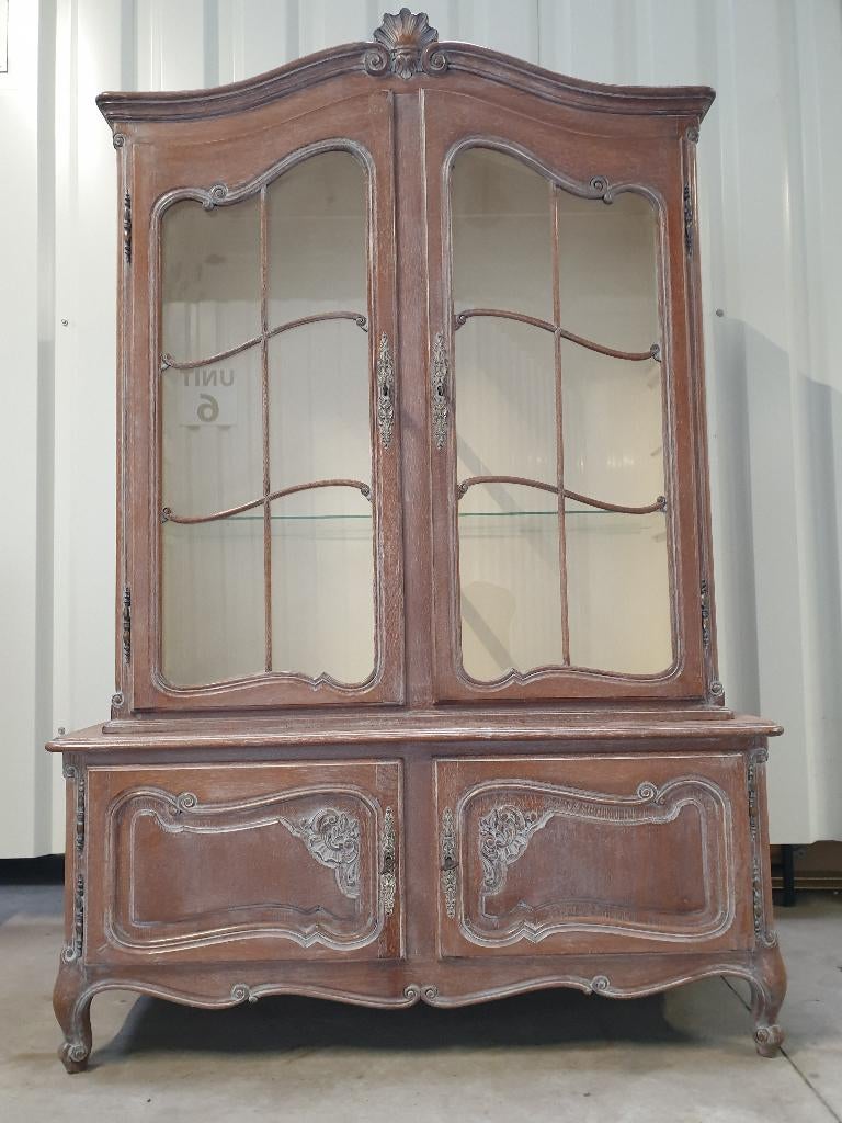 Queen Ann Stijl vitrinekast. Het kan geleverd worden., Huis en Inrichting, Ophalen, 100 tot 150 cm, Eikenhout, 150 tot 200 cm
