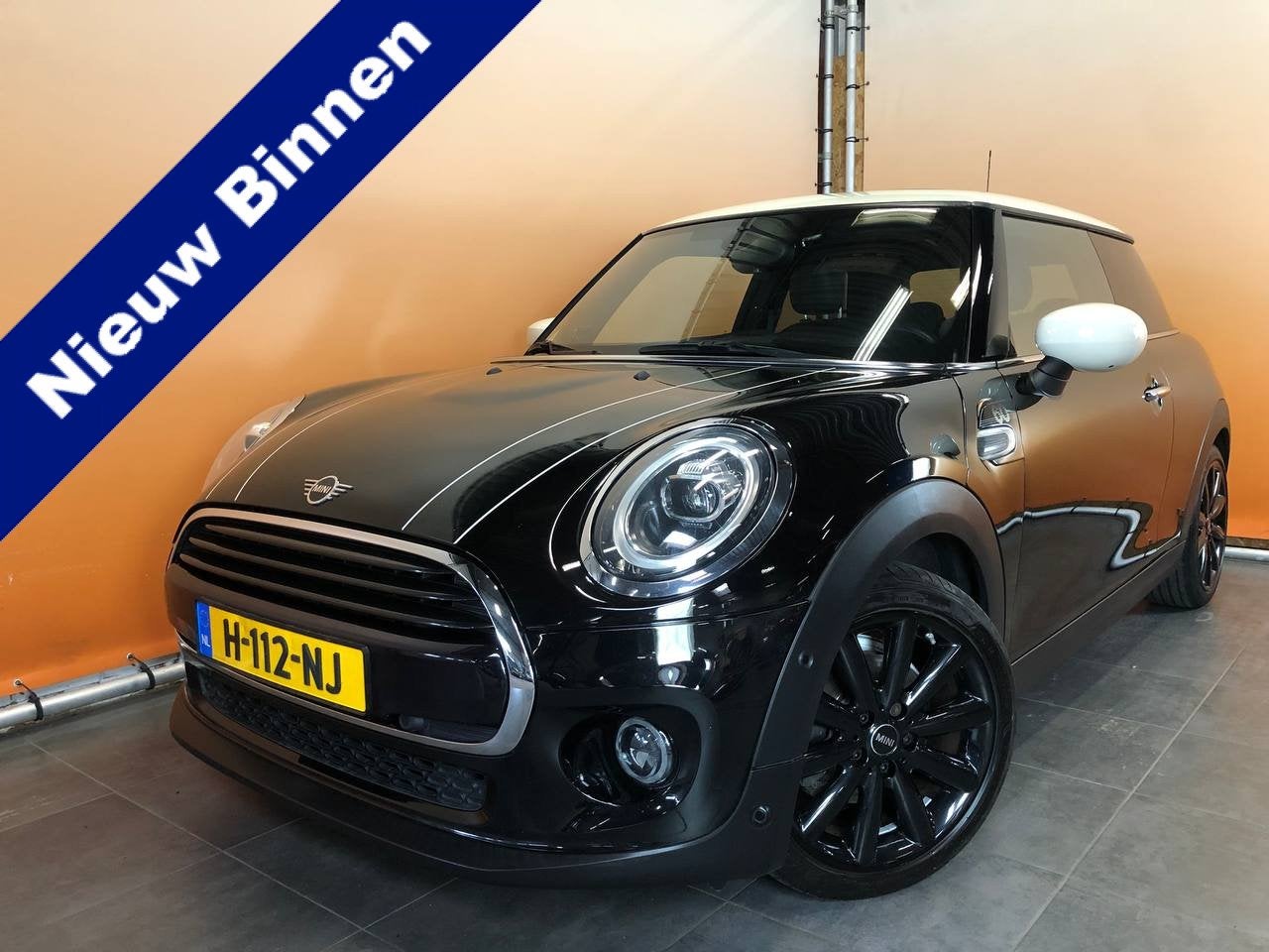 MINI 3-deurs 1.5 Cooper 60 Years Edition NL auto sportstoele, Auto's, Mini, Bedrijf, Te koop, Cooper, ABS, Achteruitrijcamera