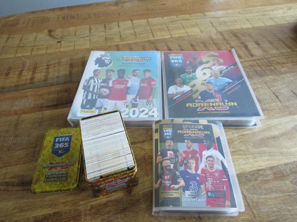 Heel veel Panini FIFA 365 Adrenalyn albums kaarten Limited, Ophalen of Verzenden, Zo goed als nieuw, Buitenlandse clubs, Poster, Plaatje of Sticker