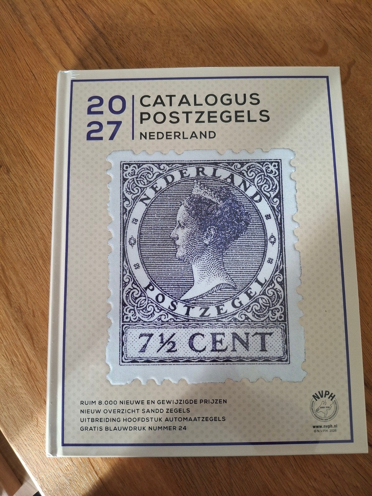 Nederland catalogus 2027 in verpakking., Ophalen of Verzenden, Catalogus