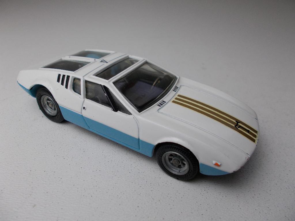 1969 Corgi Toys 271 GHIA MANGUSTA + DE TOMASO CHASSIS Izgst!, Ophalen of Verzenden, Zo goed als nieuw, Auto, Corgi