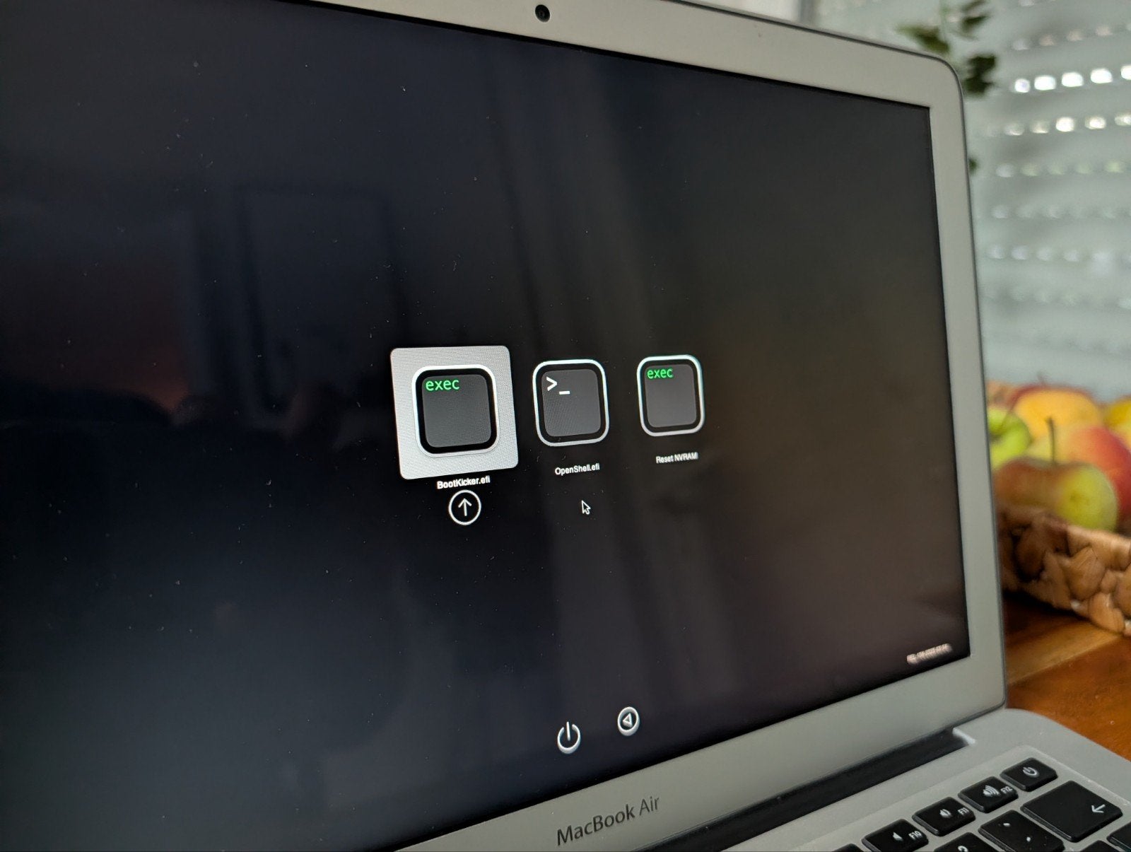 2017 MacBook Air OpenCore ready QWERTZ, Gebruikt, 8 GB, 13 inch, Minder dan 2 Ghz