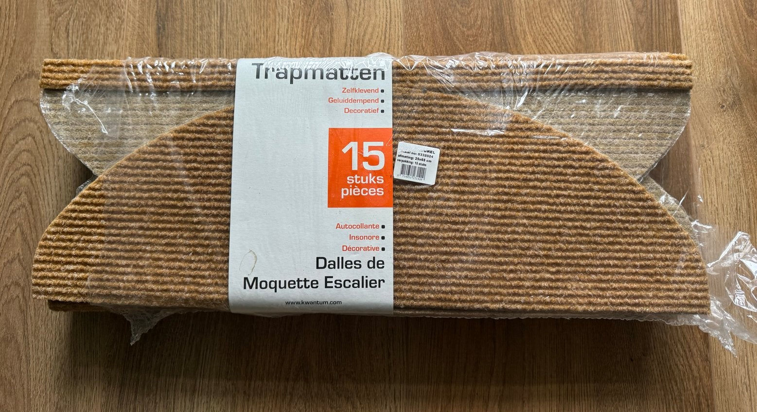 Nieuwe zelfklevende trapmatten - 15 stuks, Ophalen of Verzenden, Nieuw, Bruin