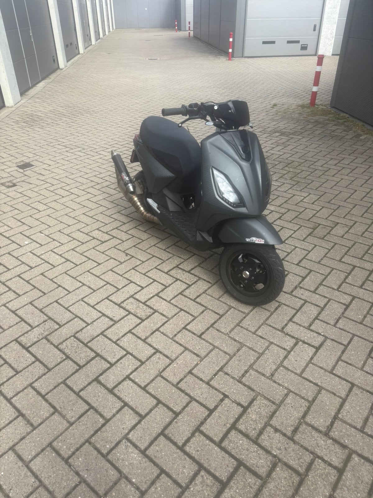 Piaggio one 172cc brom, Ophalen, Zo goed als nieuw, Tweetakt, Overige modellen
