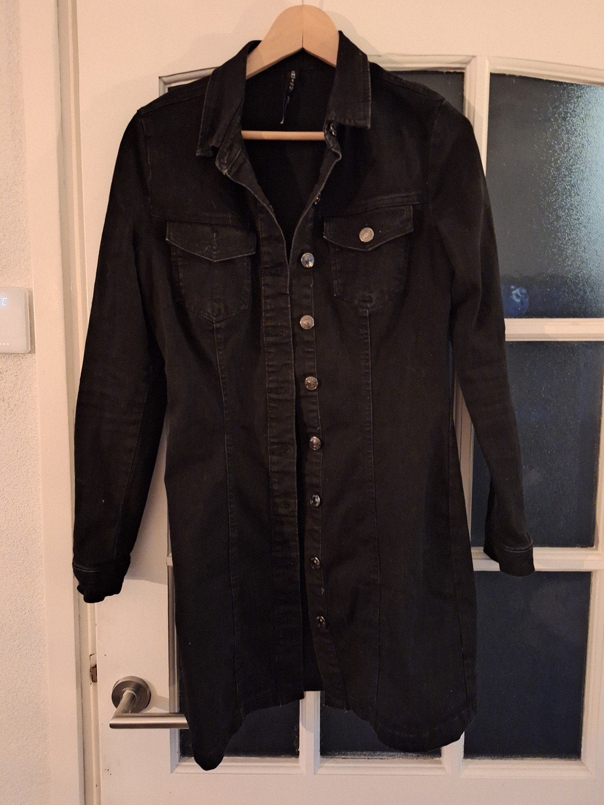 Zwarte Denim Co. spijkerjurk/jasje, maat M, Kleding | Dames, Maat 38/40 (M), Zwart, Ophalen of Verzenden, Gedragen