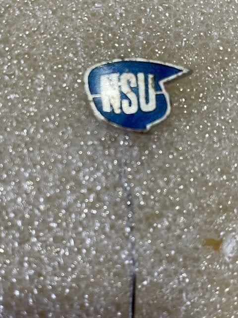 NSU motor speldje, Verzamelen, Speldjes, Pins en Buttons, Ophalen of Verzenden, Zo goed als nieuw, Overige onderwerpen