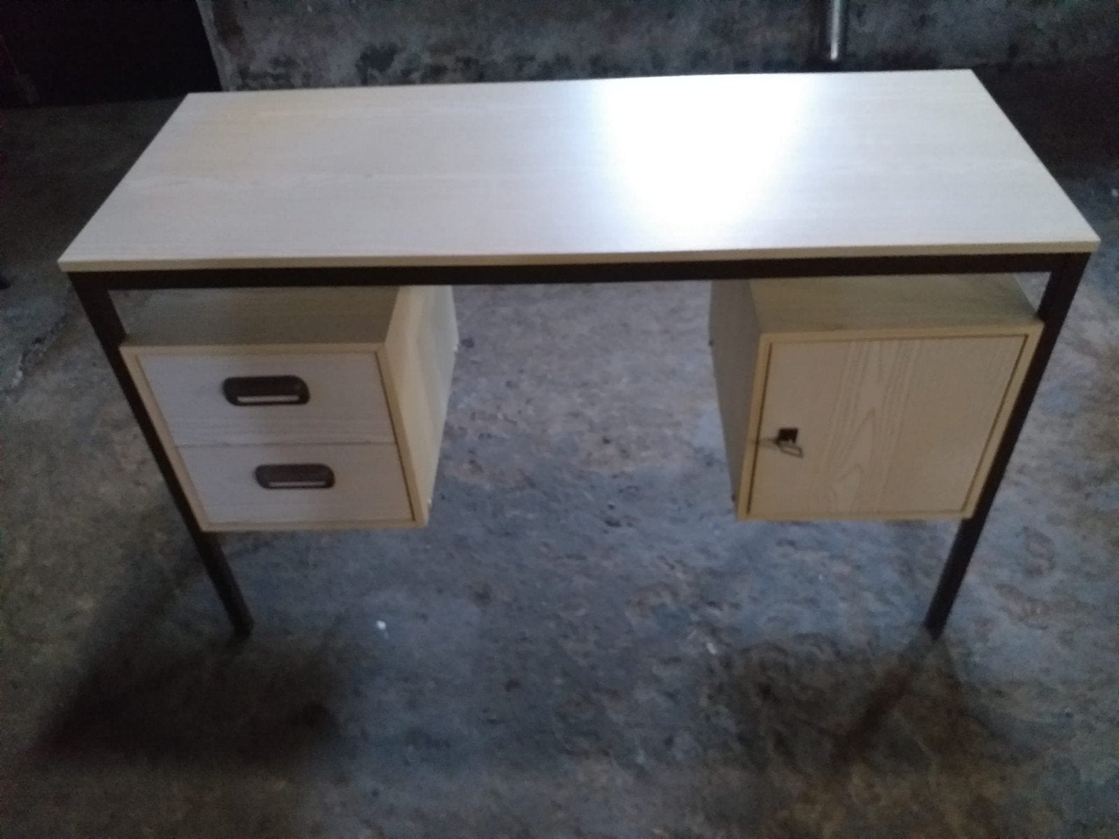 Bureau, Huis en Inrichting, Natuurlijk, Ophalen, Met lades, Gebruikt