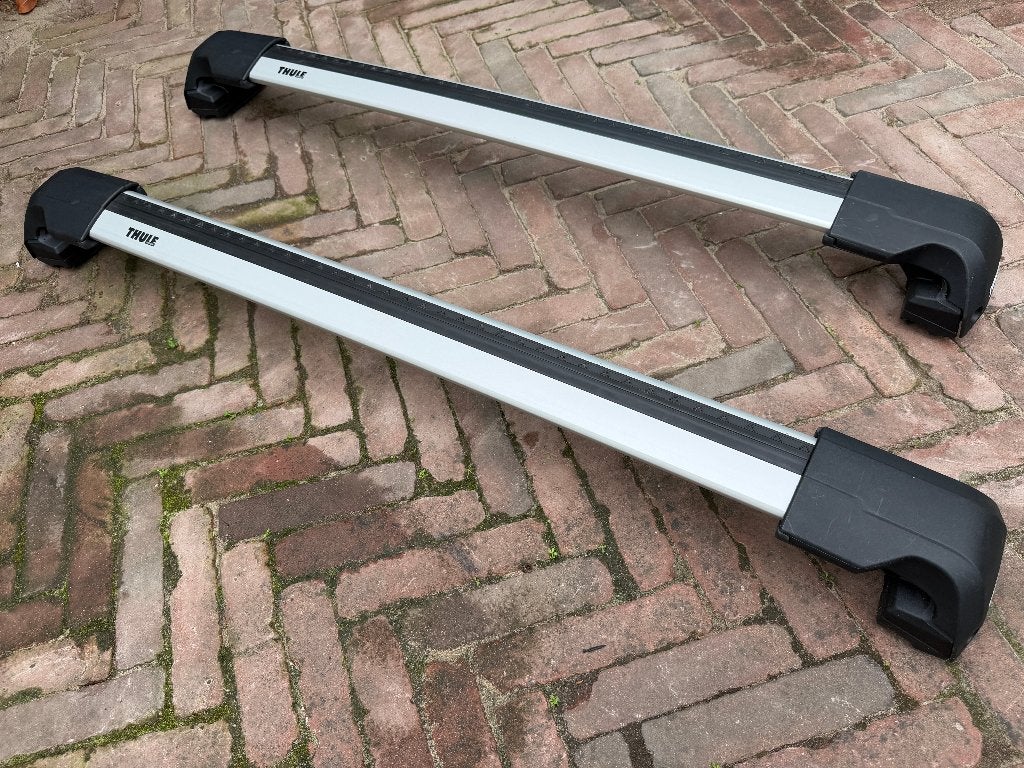 Thule WingBar Edge 86cm (bmw 3 serie touring 2018 tot 2026), Auto diversen, Dakdragers, Ophalen of Verzenden, Zo goed als nieuw