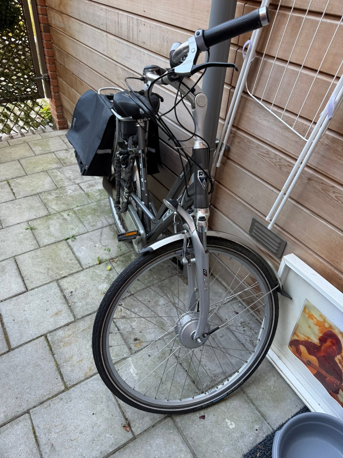 mooie vrouwen elektrische fiets, Ophalen, Zo goed als nieuw