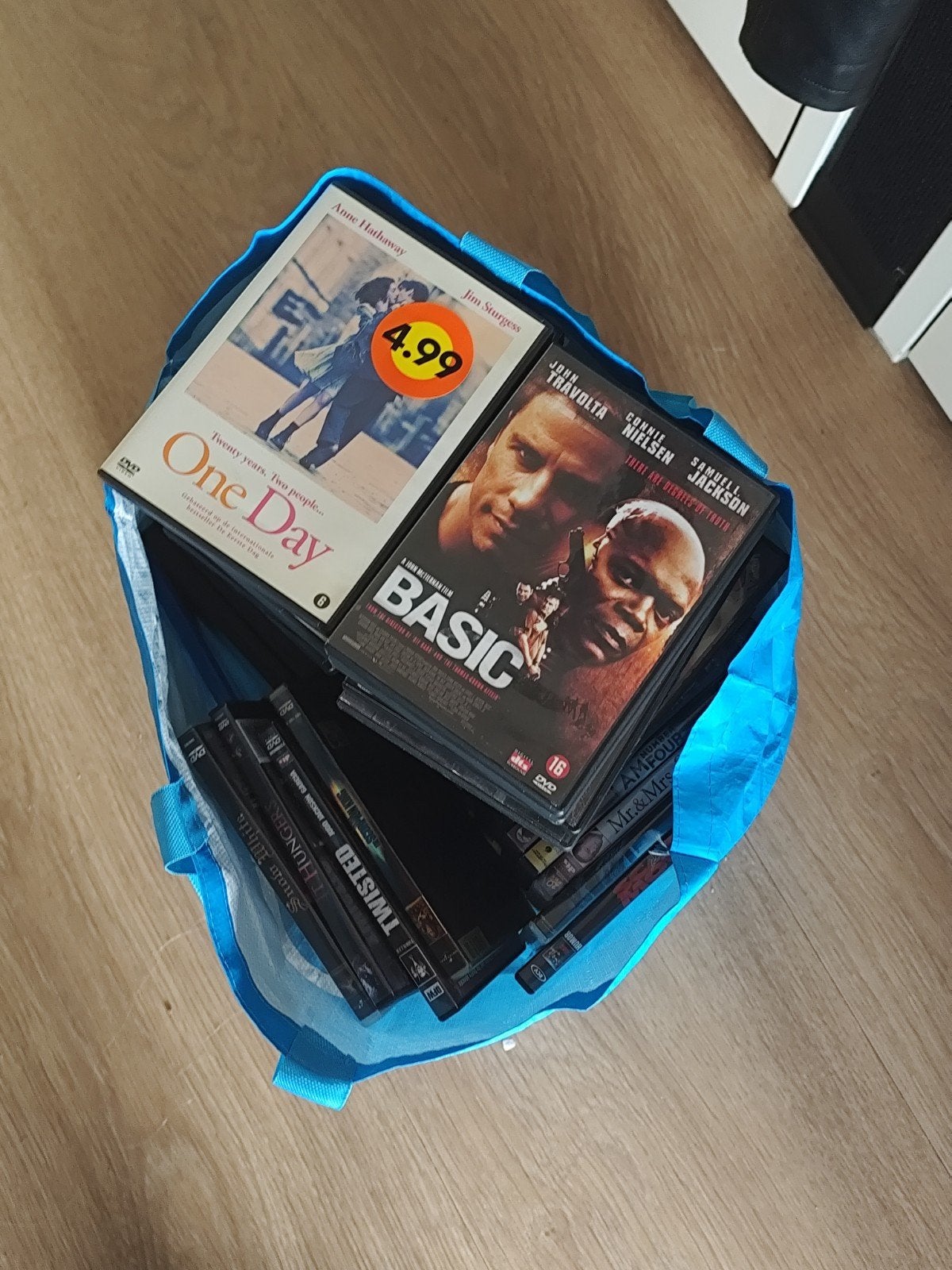 tas vol met dvds, Cd's en Dvd's, Alle leeftijden, Ophalen, Zo goed als nieuw