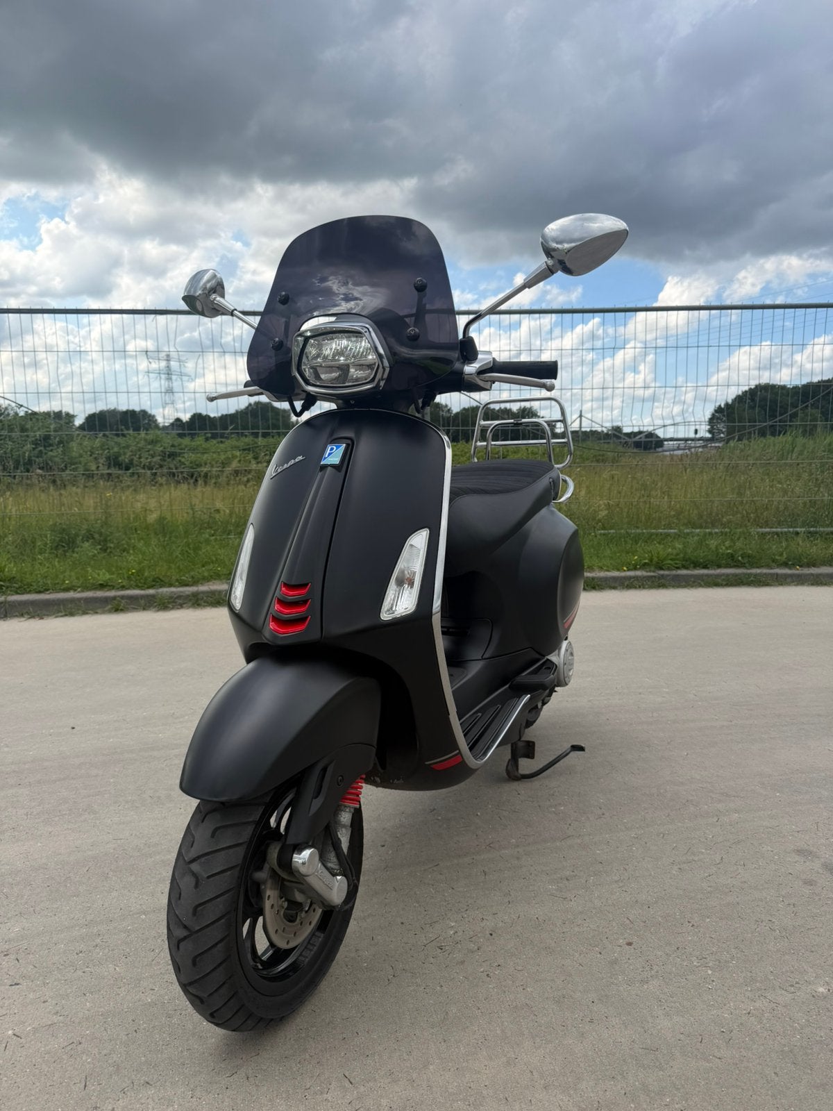 Vespa sprint notte brom 2021 9300 km 2e eigenaar, Ophalen, Gebruikt, Maximaal 45 km/u, Benzine