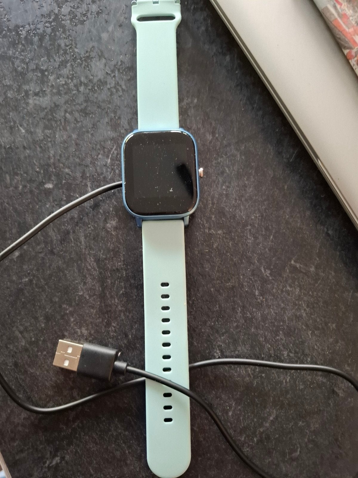 Sinji smartwatch met lader, Ophalen, Gebruikt, Zwart, Android