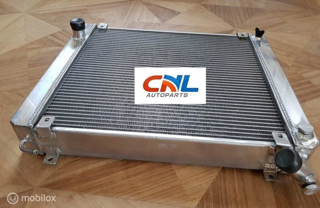 Radiateur 62MM voo Triumph Stag 3.0 V8 MK2 MT 1972-1977 1973, Nieuw, Ophalen of Verzenden