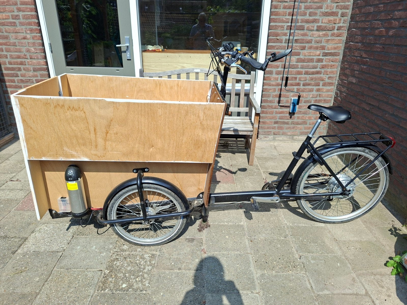 Elektrische bakfiets met ruime houten bak, Ophalen, Gebruikt, 4 kinderen of meer, Overige merken