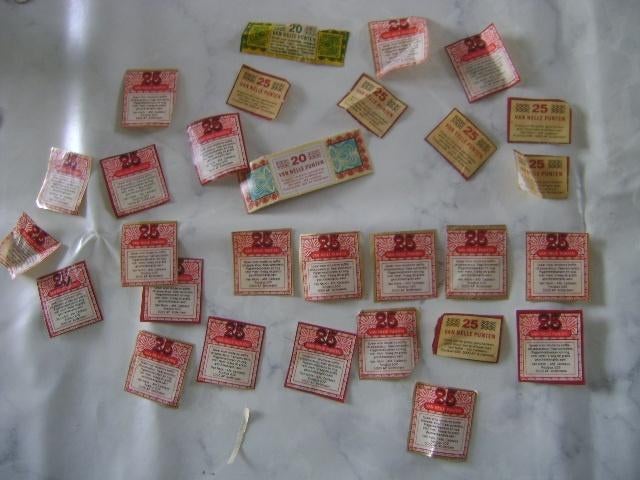 een verzameling Van Nelle Kado Zegels., Ophalen of Verzenden, Gebruikt, Gebruiksvoorwerp