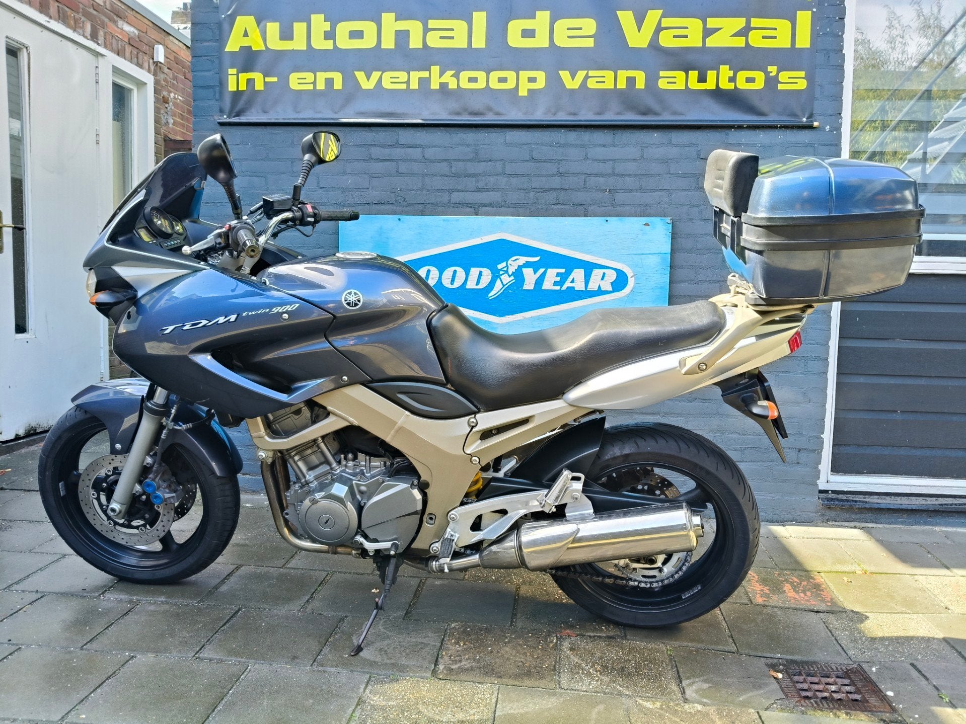 Yamaha Tour TDM 900 goed onderhouden, Yamaha tdm 900, 897 cc, Bedrijf, Vazalstraat 31
5021 DP  Tilburg, NL