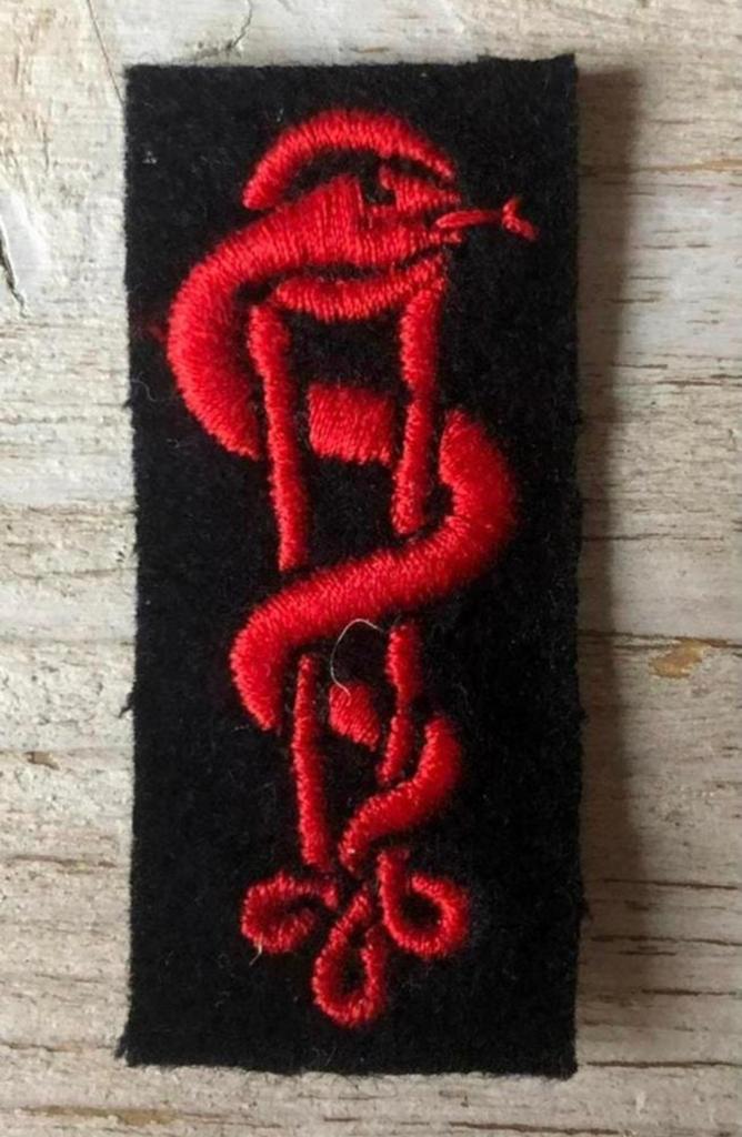 Marine Embleem  ZIEKENVERPLEGER, Verzenden, Marine, Nederland, Embleem of Badge