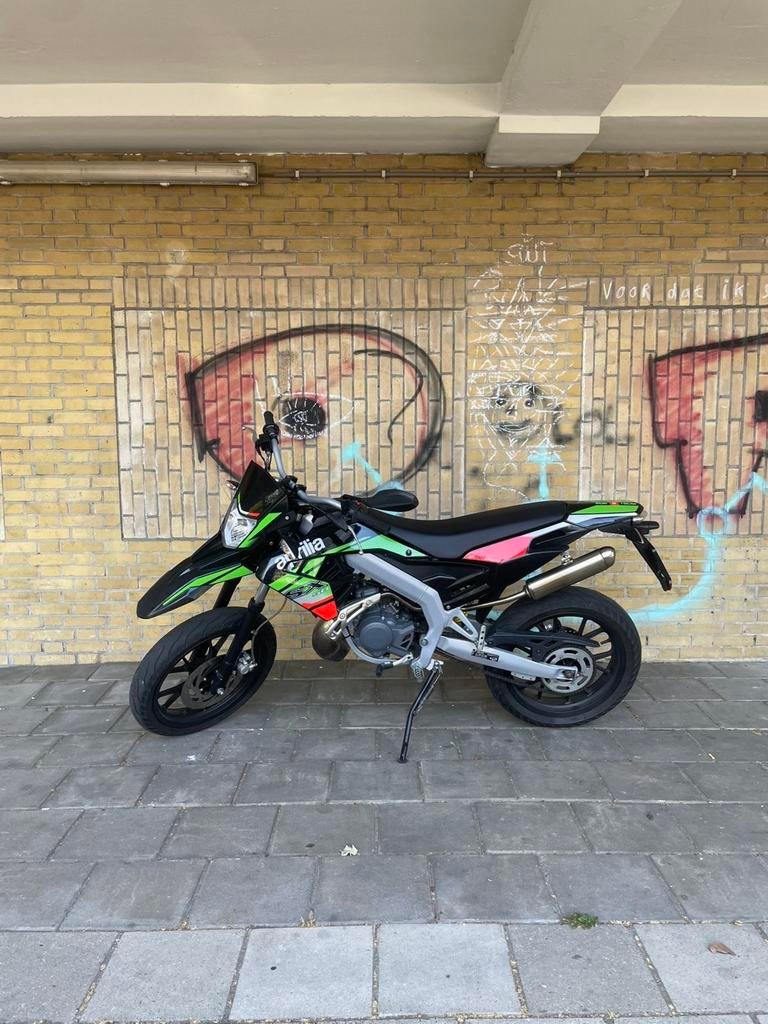 Aprilia sx50 - 2020 - super netjes!, Ophalen, 6 versnellingen, Maximaal 45 km/u, Nieuw
