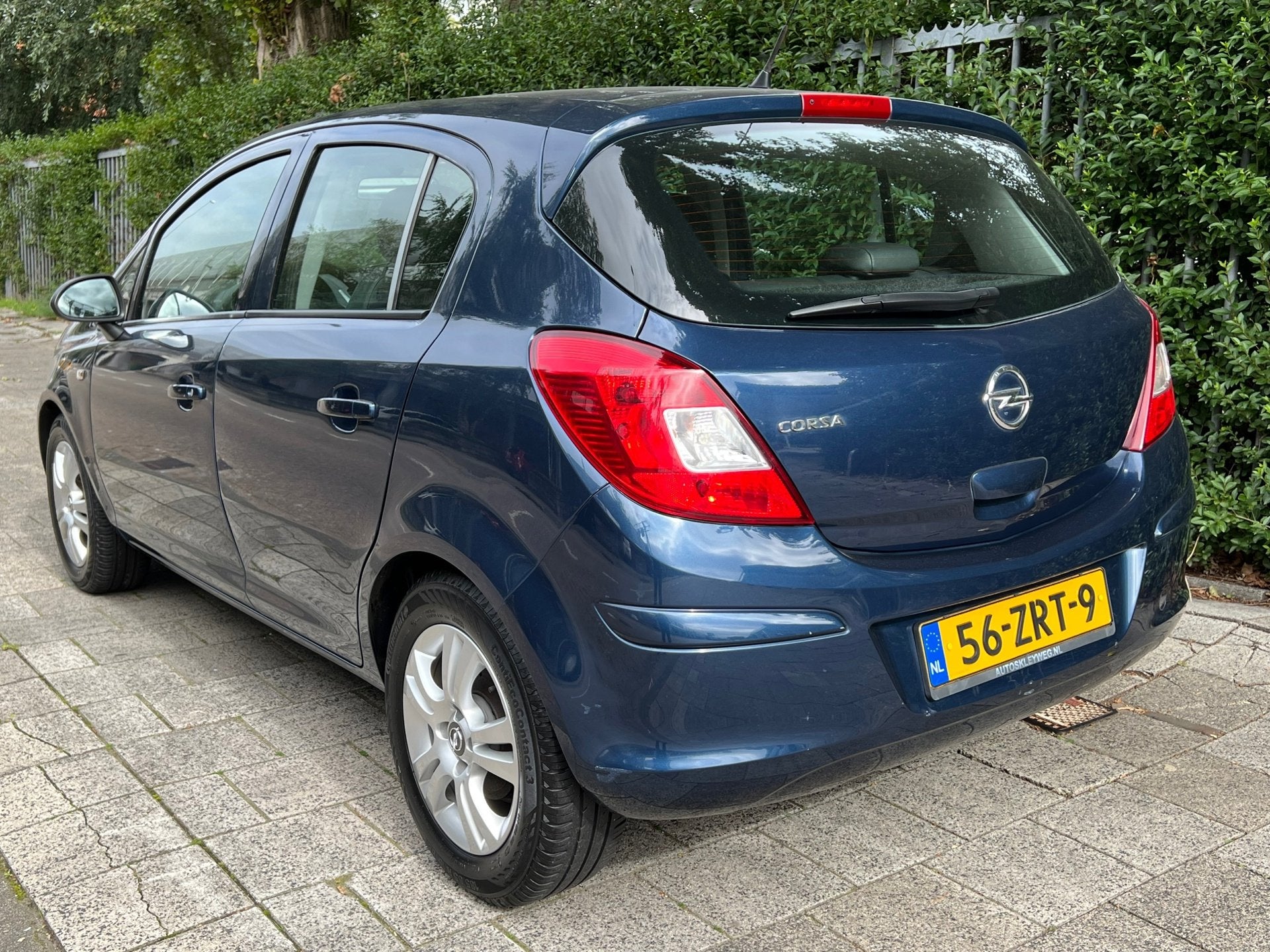 Opel Corsa 1.2-16V Rhythm|110000KM|Airco|5 Deurs|, Auto's, Voorwielaandrijving, Gebruikt, Zwart, 4 cilinders